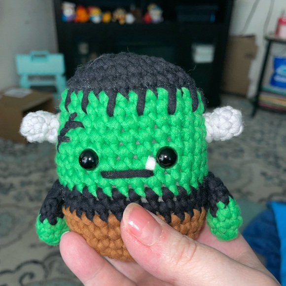 4 1/2” Steve the Frankenstein Monster (pattern by the Woobles). - Picture 2 of 5